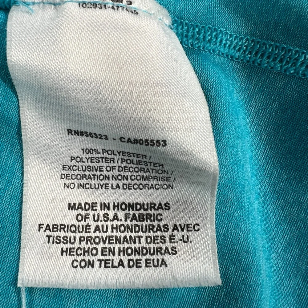 Nike shirt womens